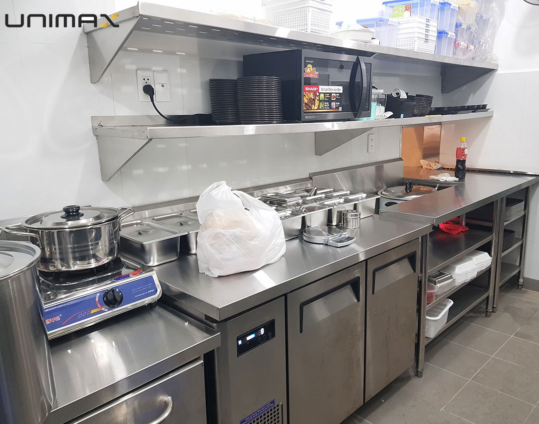 Bàn đông mang đến nhiều lợi ích trong setup bếp